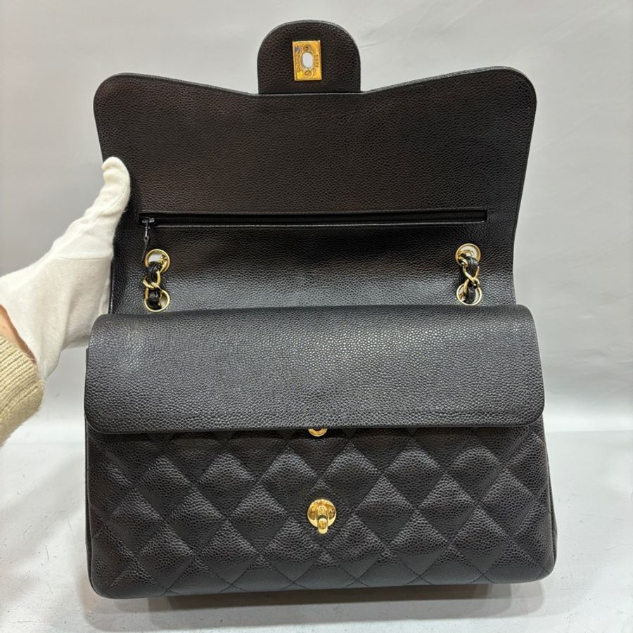 Chanel A58600黑金荔枝皮Coco Jumbo 30口蓋包-16