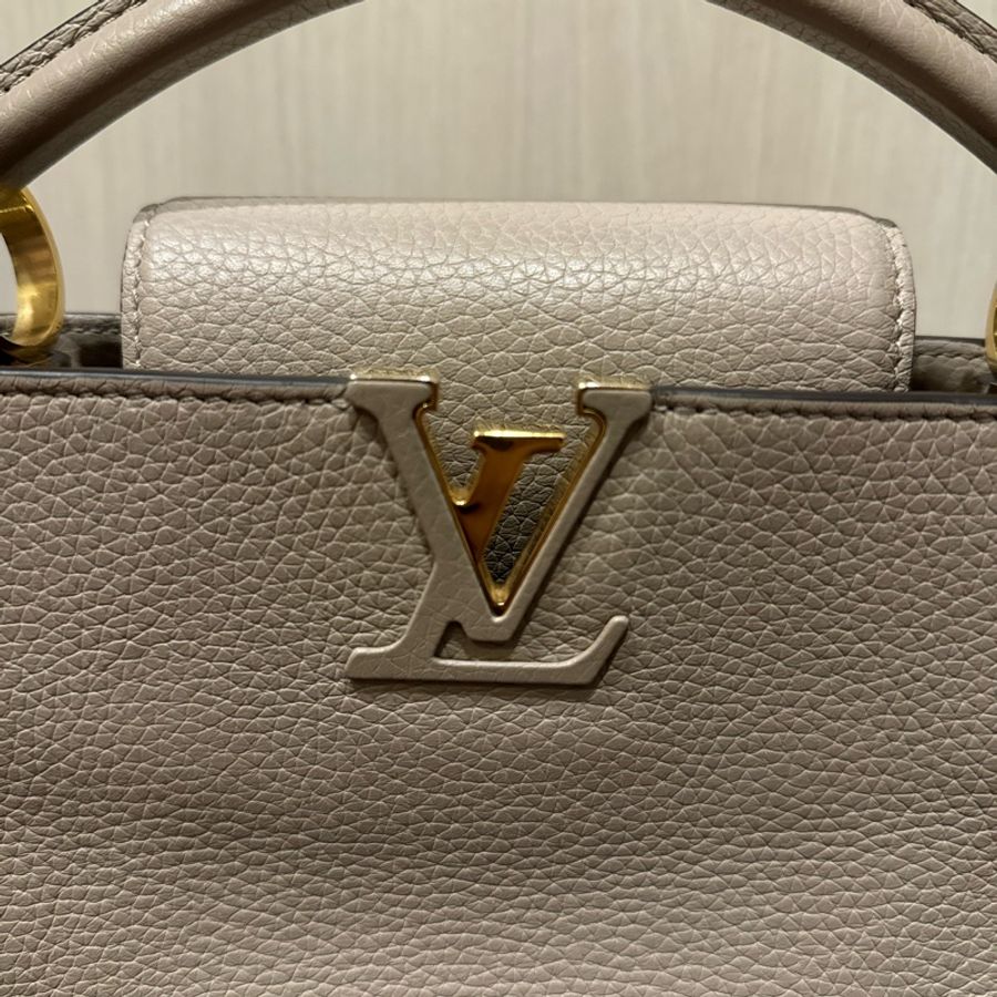 LV Capucines BB 大象灰手提包-5