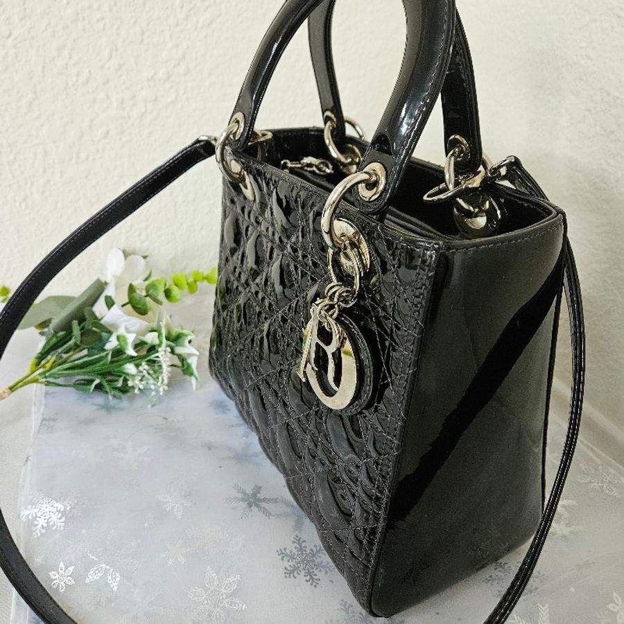 CT BAGS|【二手現貨】Dior Lady 五格漆皮黑銀戴妃包-3