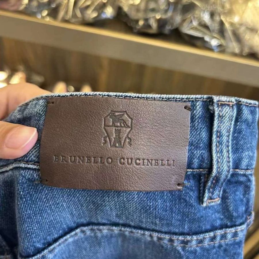 Brunello cucinelli 牛仔褲 尺寸36碼 全新帶吊牌 吊牌有一點放置痕跡-3