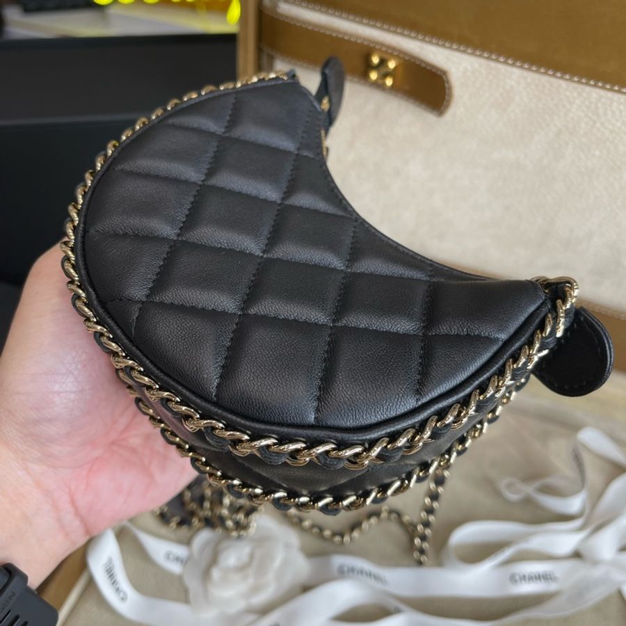 CHANEL 黑羊皮mini月牙包/彎月包🗝️2023年出款-3