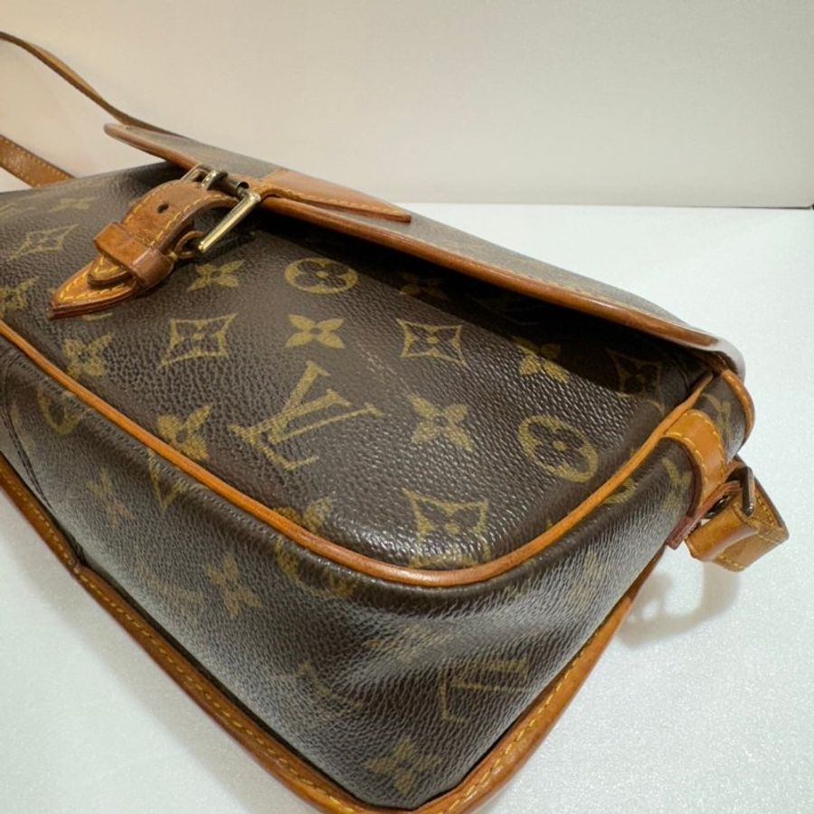 LV 馬鞍包/斜背包/側背包 M42250 75成新 不議-3