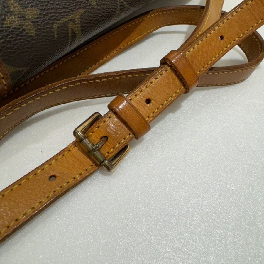 LV 馬鞍包/斜背包/側背包 M42250 75成新 不議-13