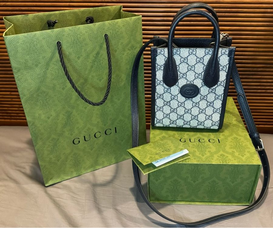古馳Gucci Interlocking G 琴譜迷你手提袋肩背包側背包9.9新(午夜藍)-0