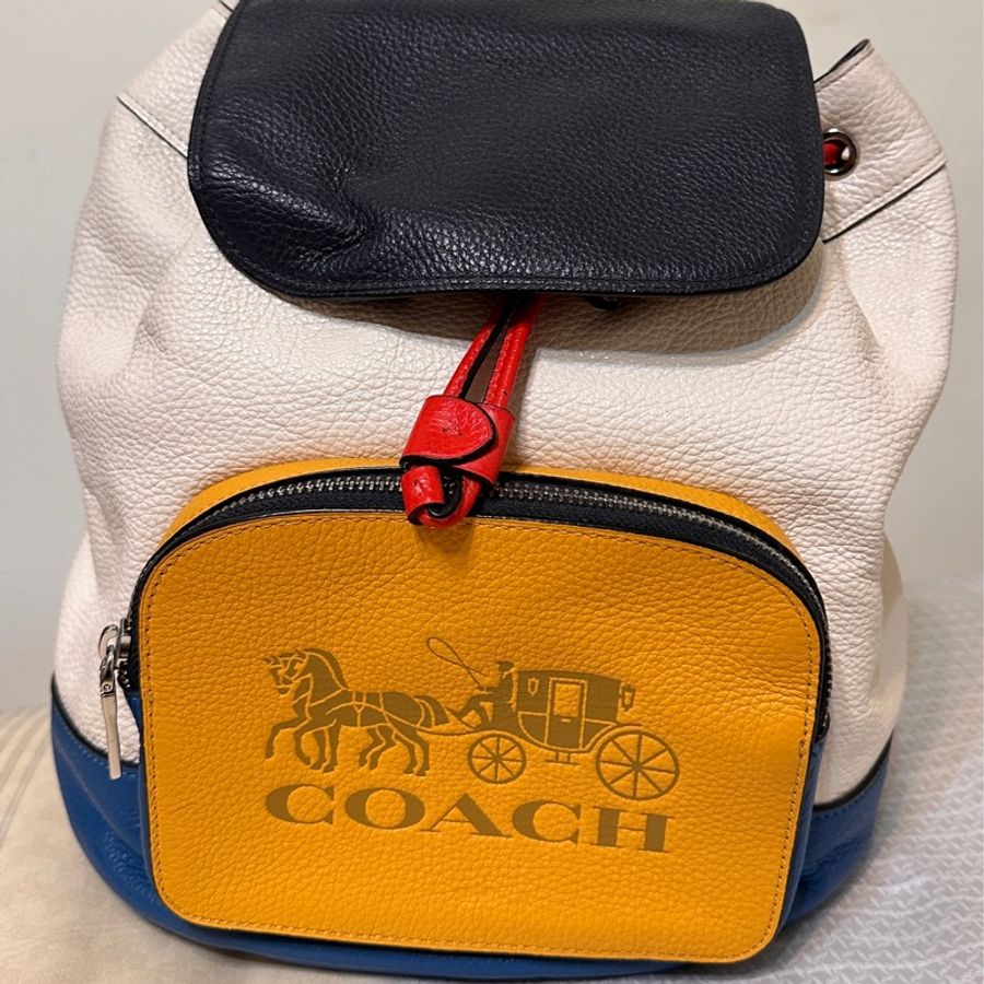 coach後背包-0