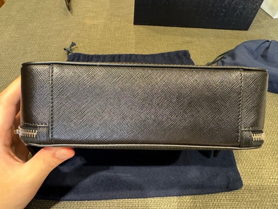 Prada brique saffiano 箱包-5