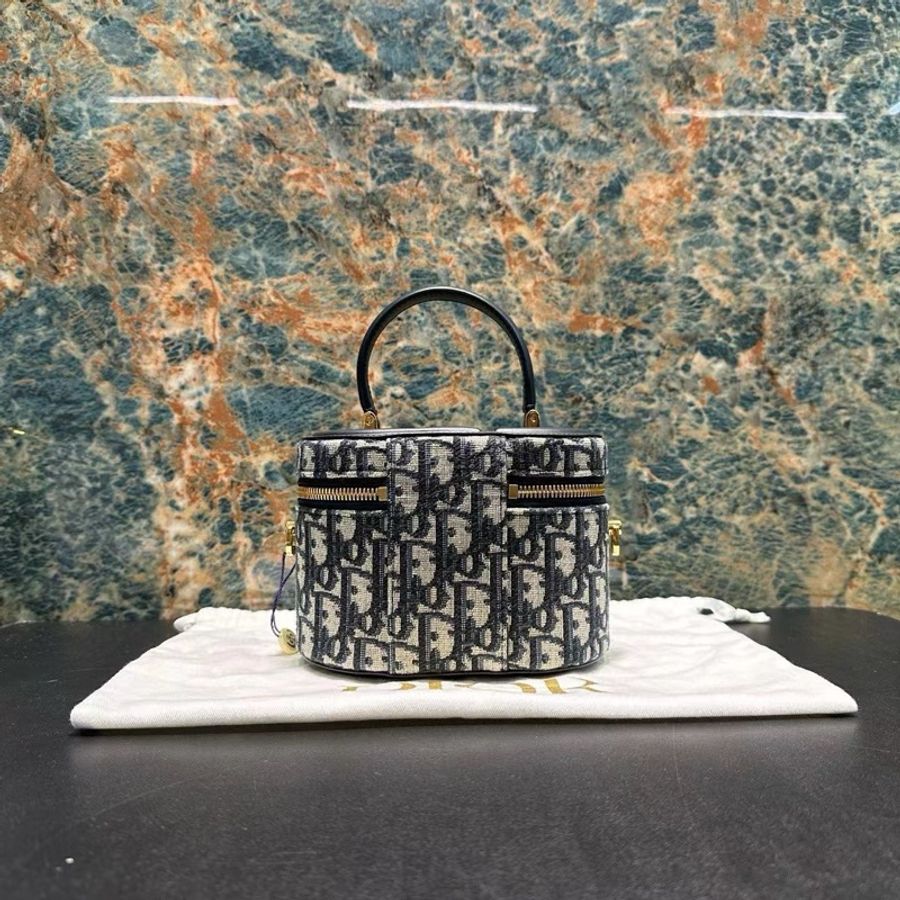 DIOR 30 Montaigne Mini Vanity Case-2