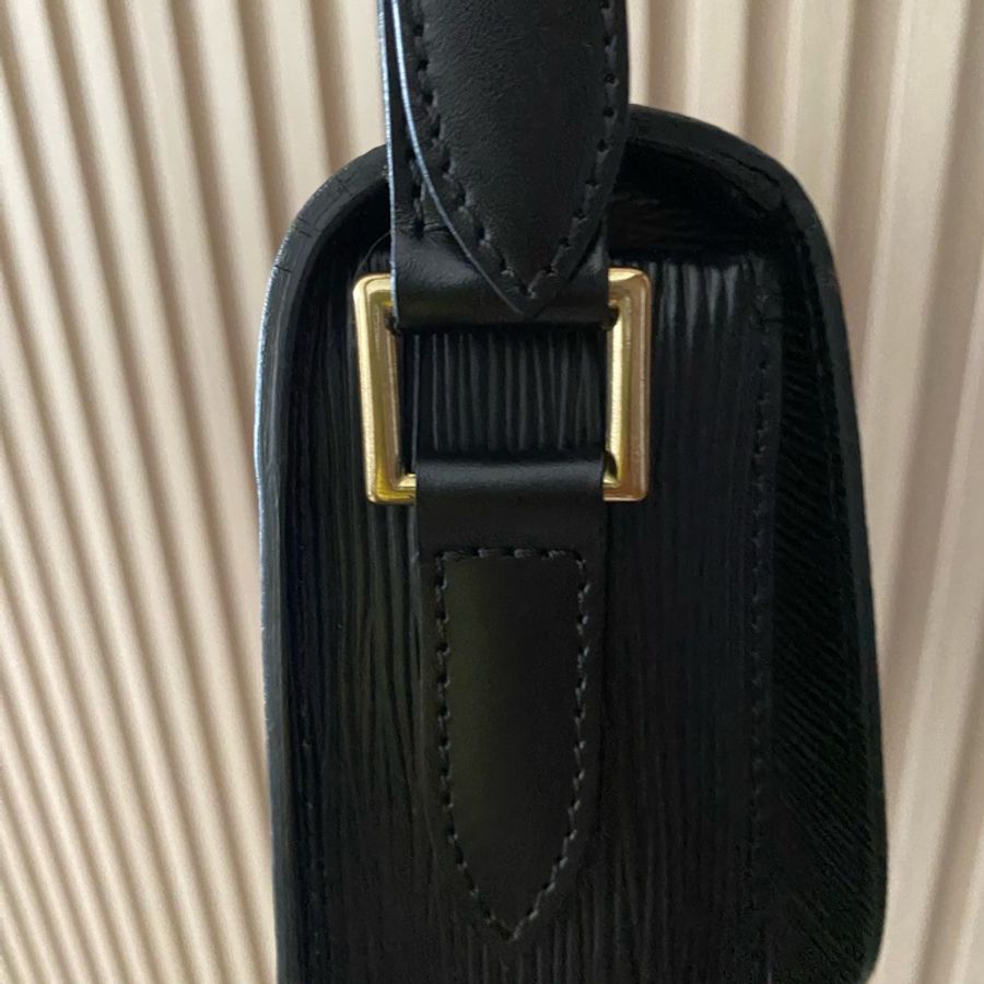 Louis Vuitton LV 水波紋馬蹄斜背包/牛鼻包 M52192-15