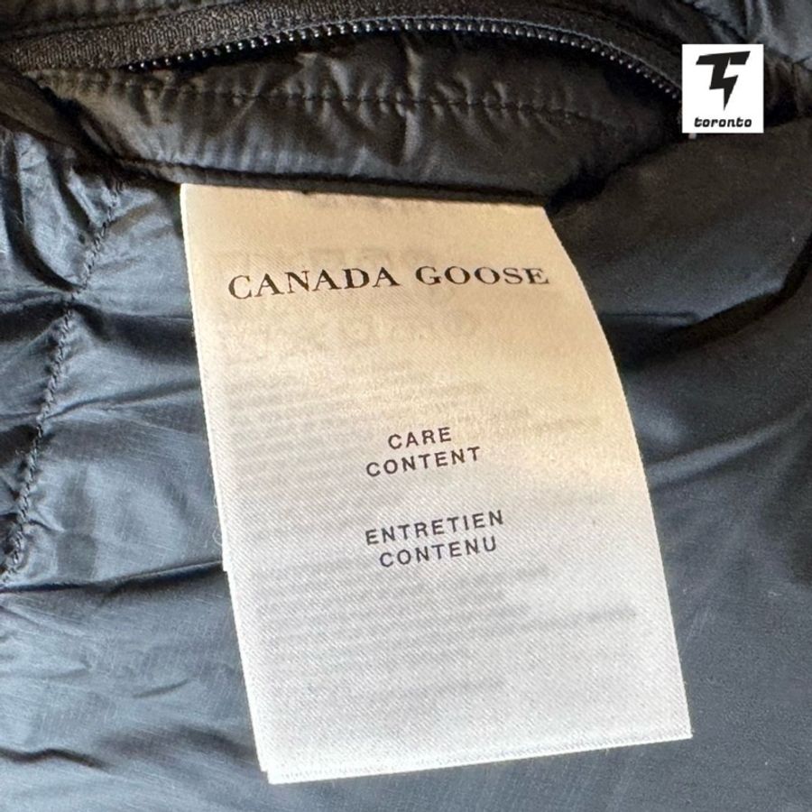 在台現貨正貨CANADA GOOSE 加拿大鵝Canada Goose x Reformation Lorita 雙面花卉印花羽絨服 長袖-18