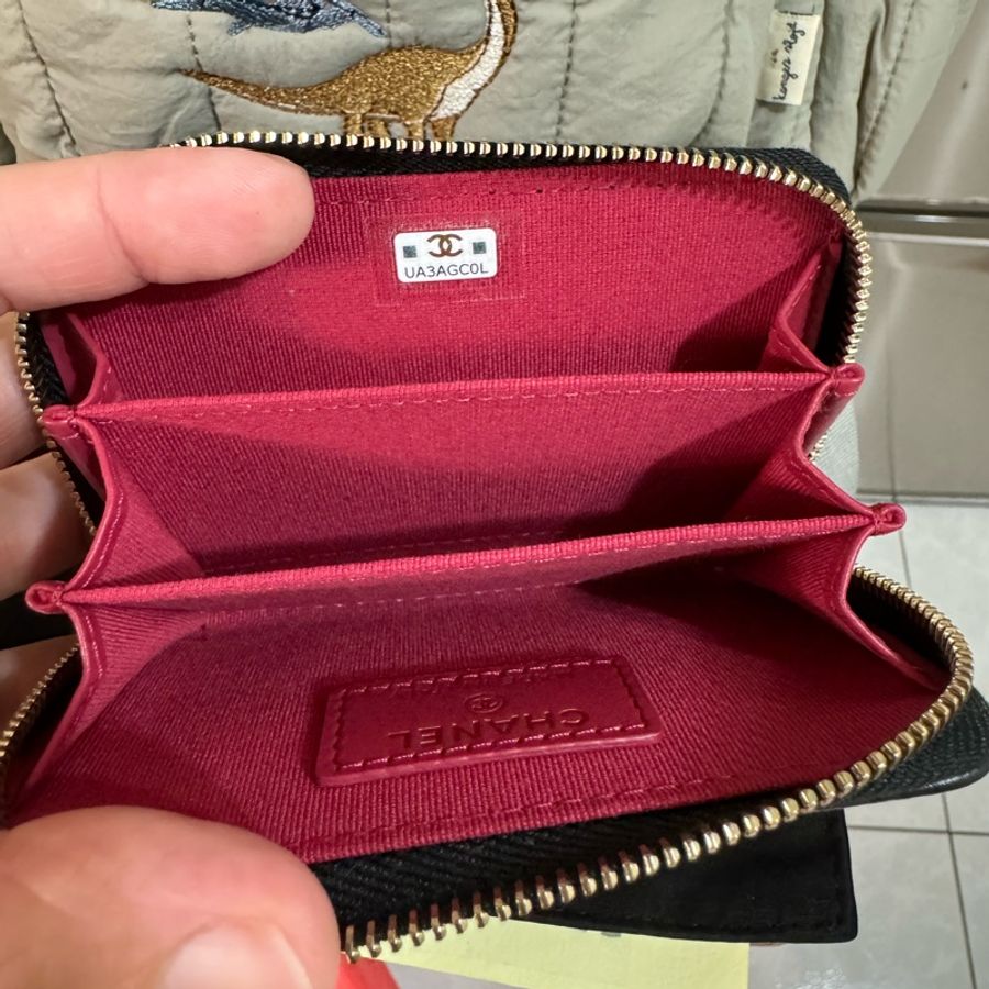 全新品香奈兒Chanel黑金19拉鍊ㄇ字羊皮小皮夾零錢包-2