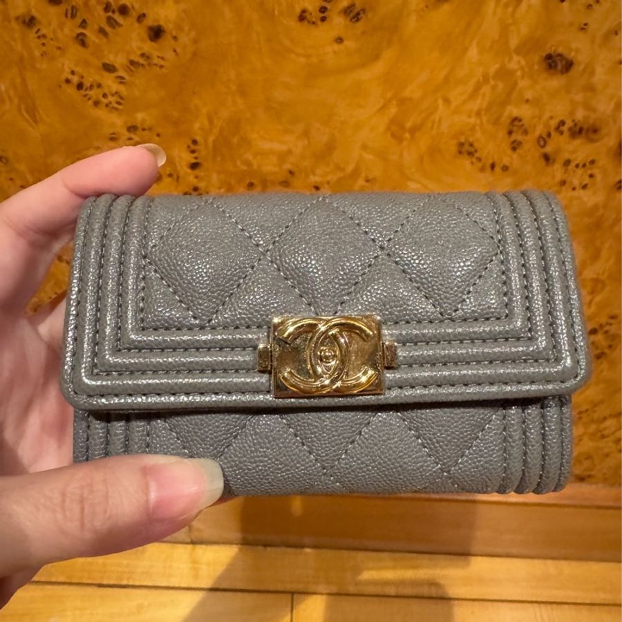 chanel boy荔枝皮卡夾-5