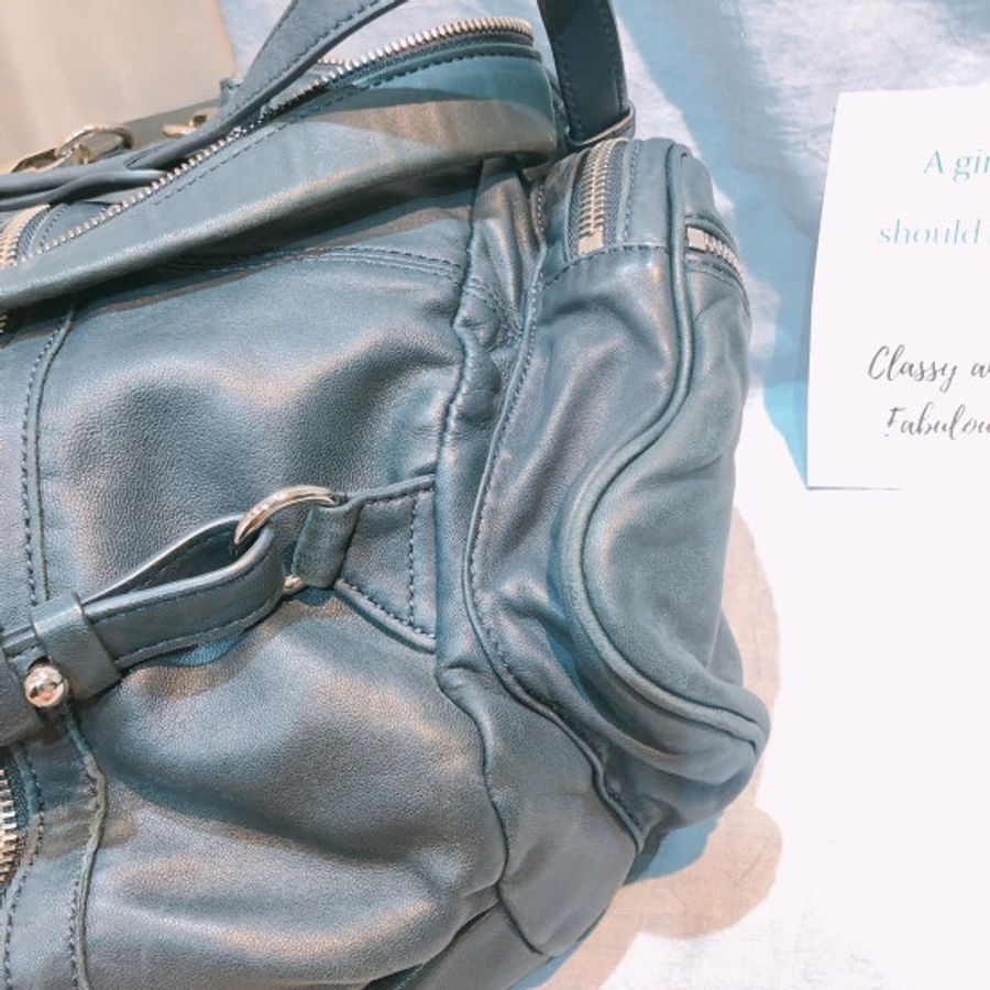 亞力山大王 Alexander Wang Marti Backpack 系列雙肩背包 單肩斜挎 復古綠 軍綠 多用途-5