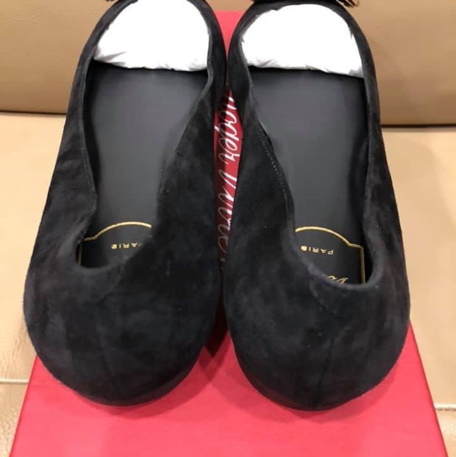 Roger Vivier黑色金扣麂皮平底鞋-3