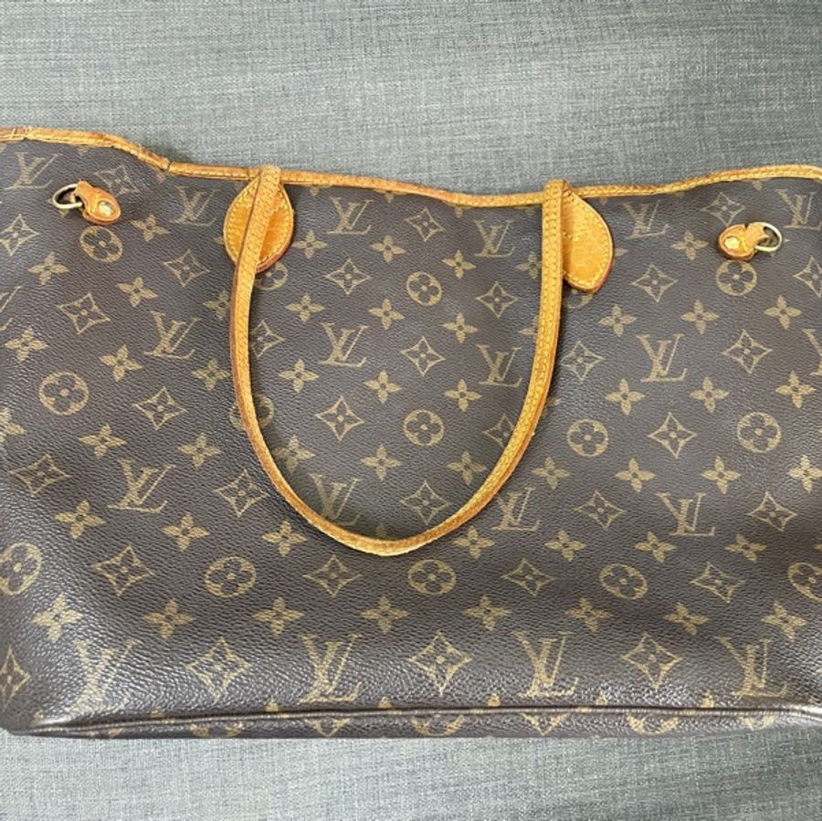 LV Neverfull MM有明顯使用痕跡-8