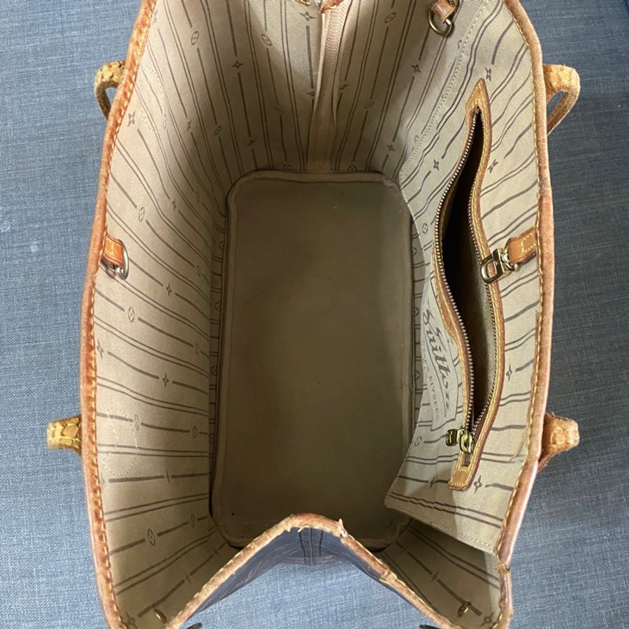LV Neverfull MM有明顯使用痕跡-11