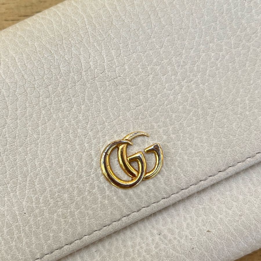 🔥出清 Gucci 白色荔枝皮雙G信封長夾 🔥-10