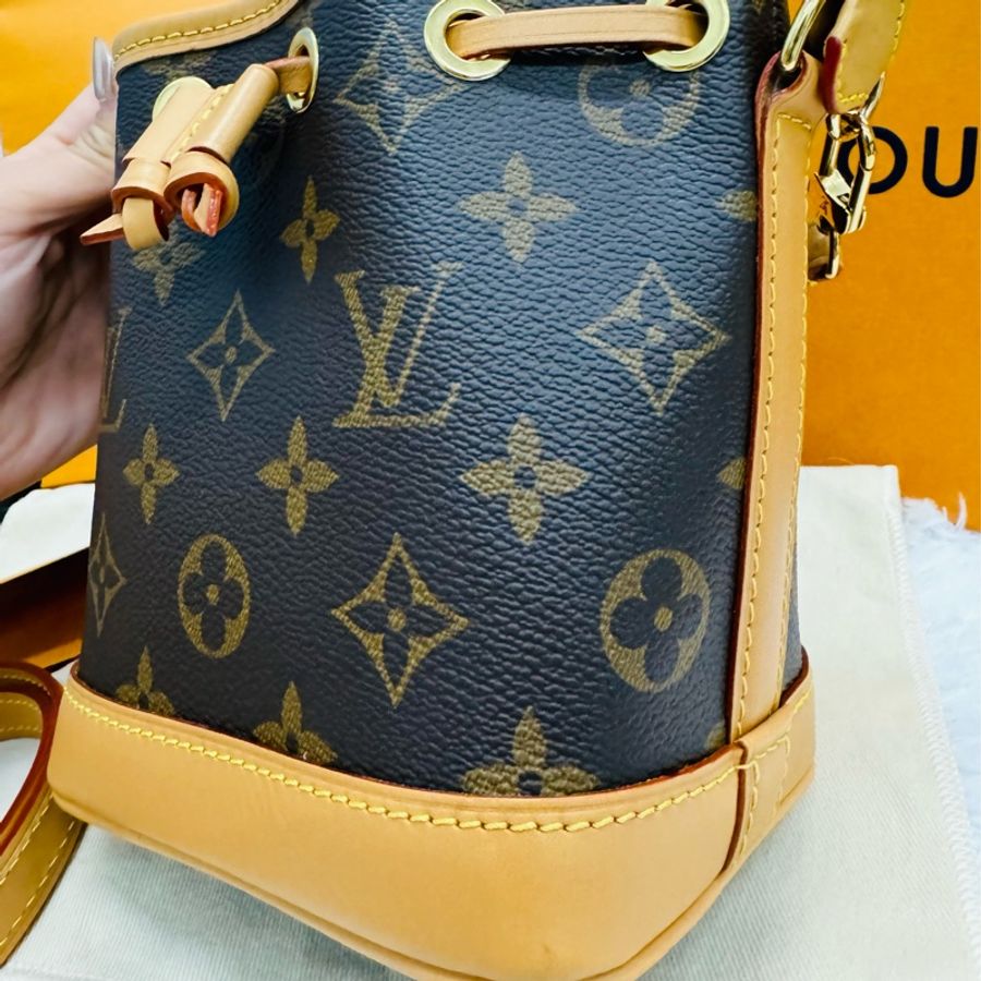 全售出沒有了❌Lv nanonoe水桶包-3