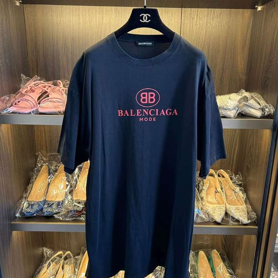 BALENCIAGA短袖 尺寸M 非常新-0