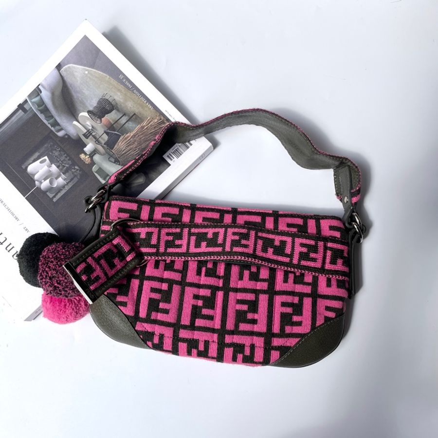FENDI 桃粉中古毛球包-0