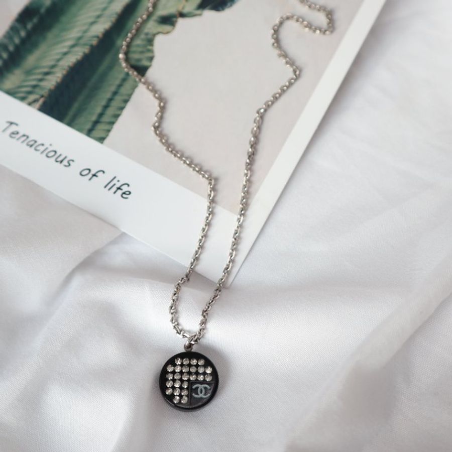 新品上架 現貨 🔥💖 ✨Chanel Necklace Chanel Vintage Necklace Chanel 閃石圓牌仔頸鏈 Chanel 頸鏈-9