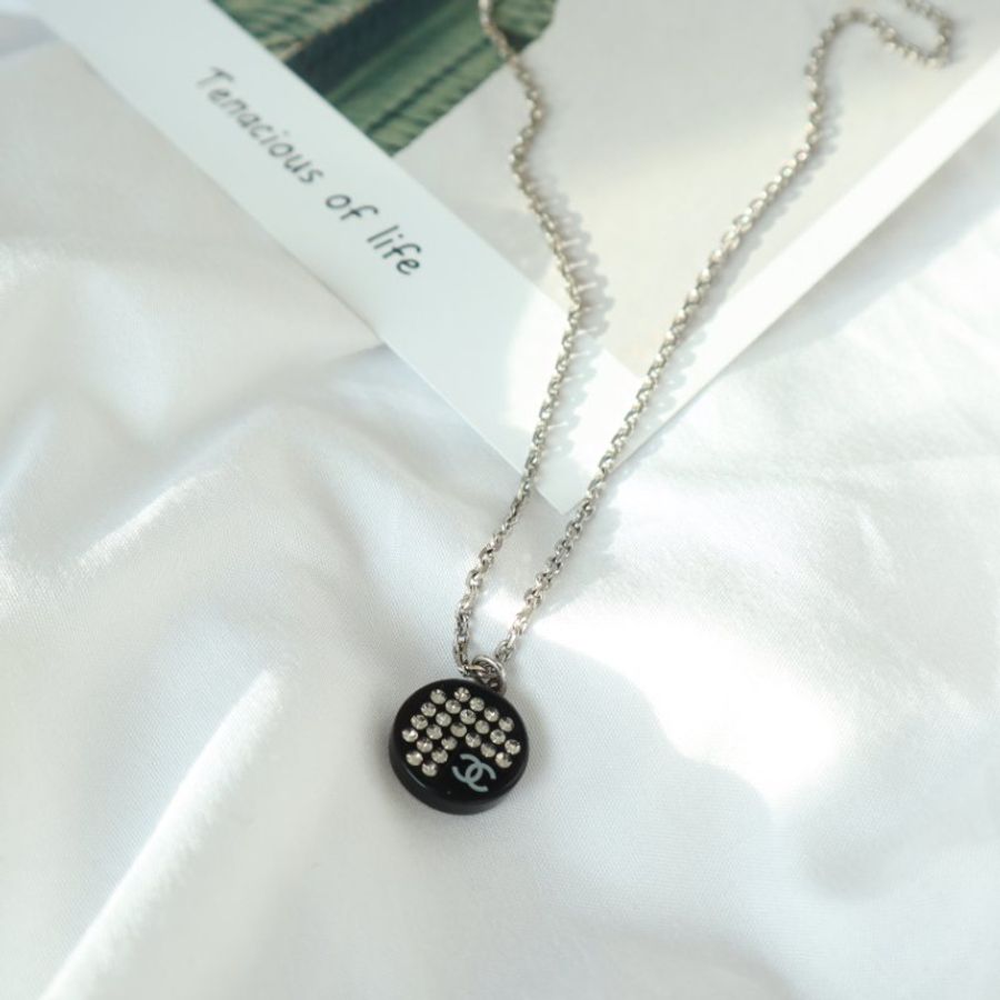 新品上架 現貨 🔥💖 ✨Chanel Necklace Chanel Vintage Necklace Chanel 閃石圓牌仔頸鏈 Chanel 頸鏈-15