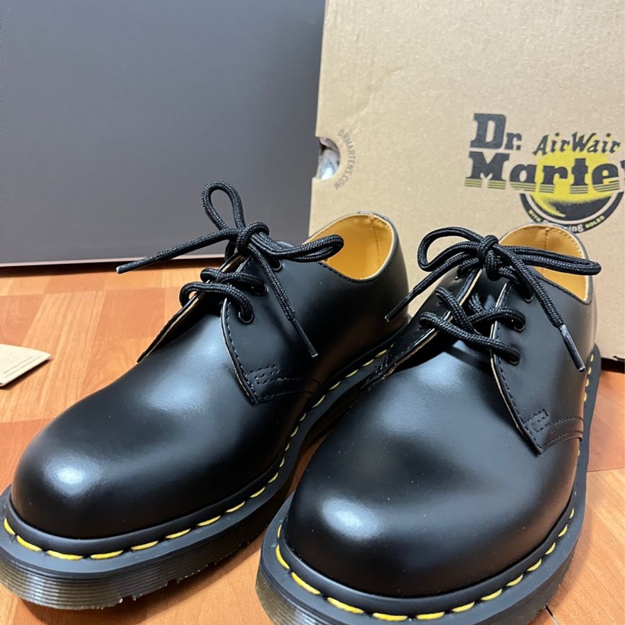[全新] 🤘 DR. MARTENS 馬汀大夫 經典款 3孔馬汀靴-1