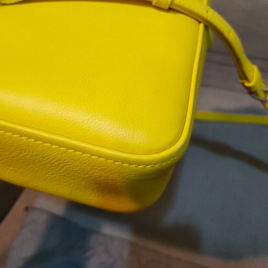 【9成新】㊣✨BALENCIAGA✨巴黎世家 (附防塵袋)小雞黃 三角 手提包 肩背包 斜背包 三角包/二手包/二手精品/保證正品🌳二手樹屋🌳-13