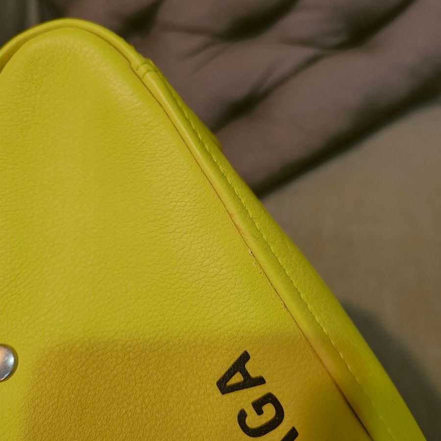 【9成新】㊣✨BALENCIAGA✨巴黎世家 (附防塵袋)小雞黃 三角 手提包 肩背包 斜背包 三角包/二手包/二手精品/保證正品🌳二手樹屋🌳-32