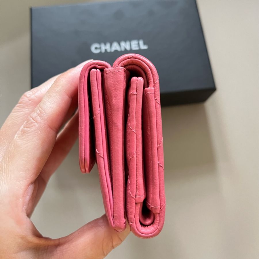 Chanel Boy 唇膏粉三折短夾-4