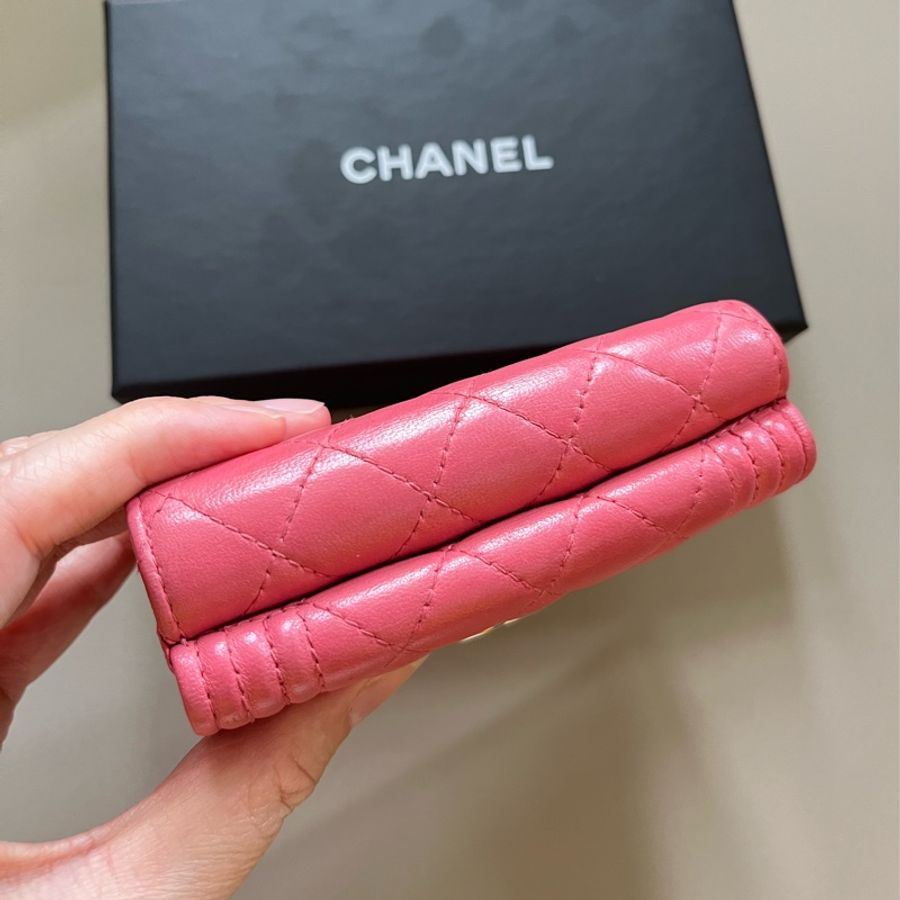 Chanel Boy 唇膏粉三折短夾-5