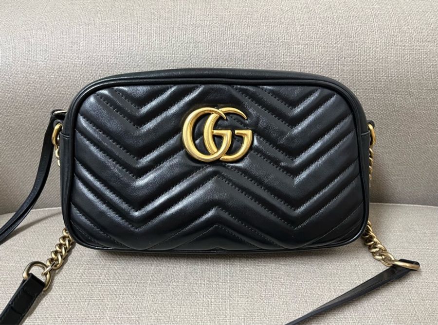 Gucci Marmont 黑色相機包-20