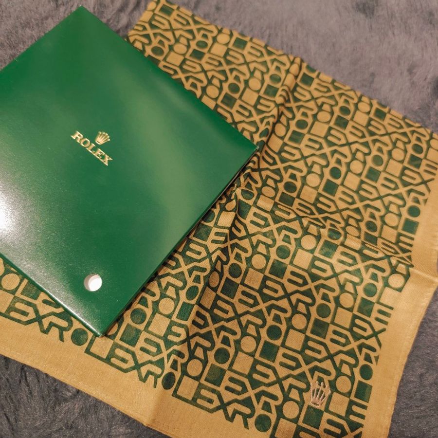 過年大特價日本帶回絕版品勞力士絕版絲巾,綠水鬼-0