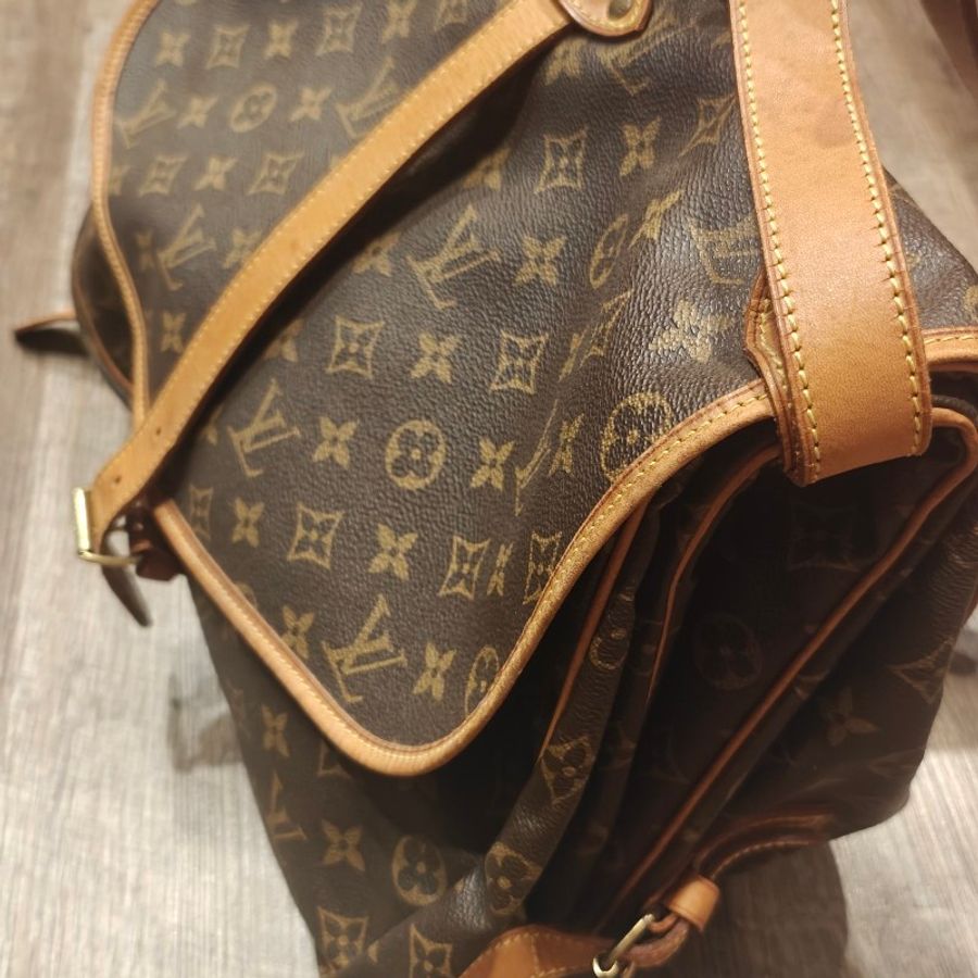 日本帶回狀況良好LV絕版馬鞍包,保證正品,男女都可以背-9
