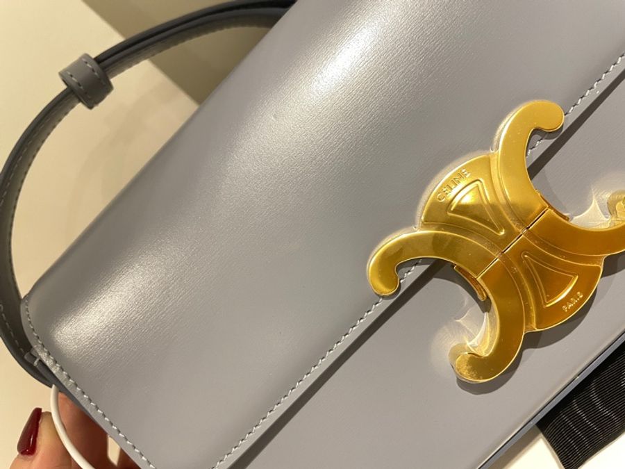 全新正品CELINE Triomphe SHOULDER BAG 霧霾藍凱旋門亮面牛皮肩下腋下包(購於網紅陳卉 林襄)可優惠-3