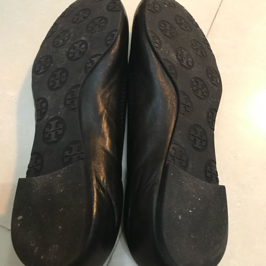 Tory Burch 黑色平底鞋-3