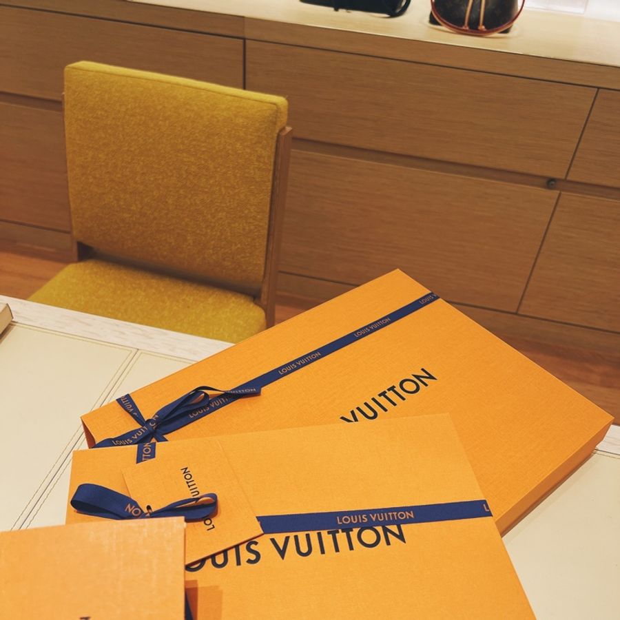 LV essential圍巾新品灰色羊毛絨-3