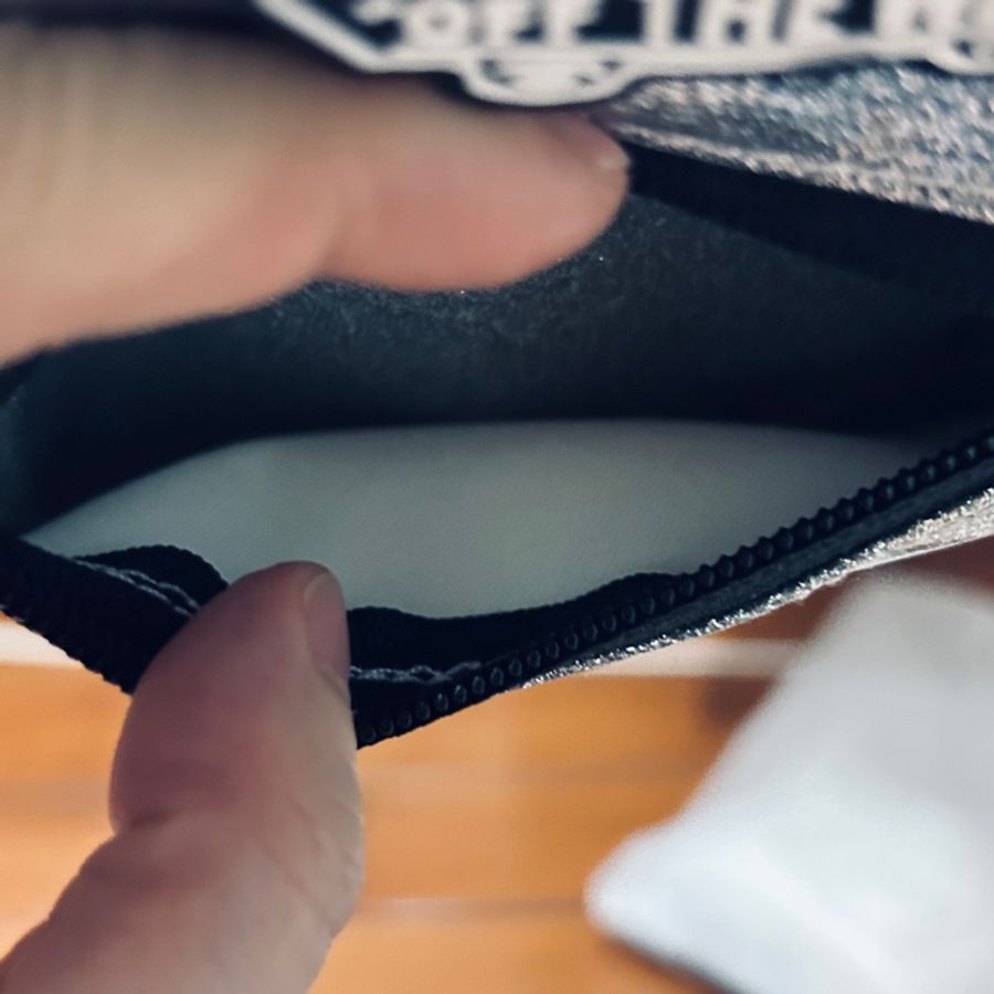 VANS BAG萬斯閃亮銀色亮片包款 側背包-3