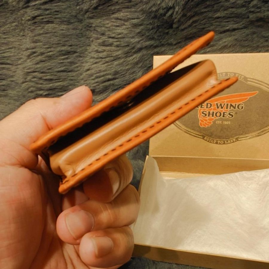 特價日本帶回全新red wing 真皮零錢包包-7