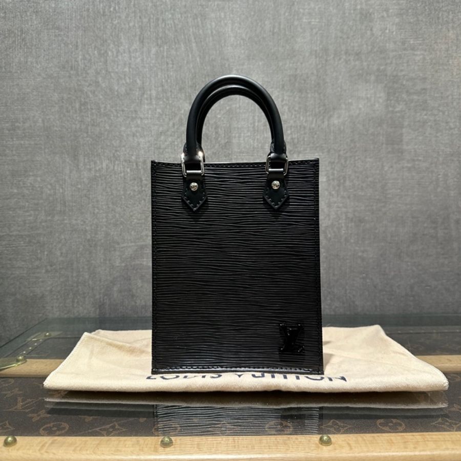 LV 水波紋mini 黑琴譜斜挎包-0