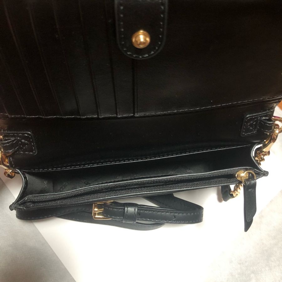 🇺🇸Michael Kors👜 WOC 專櫃經典滿版MK LOGO拼接小包手機袋斜背包-18