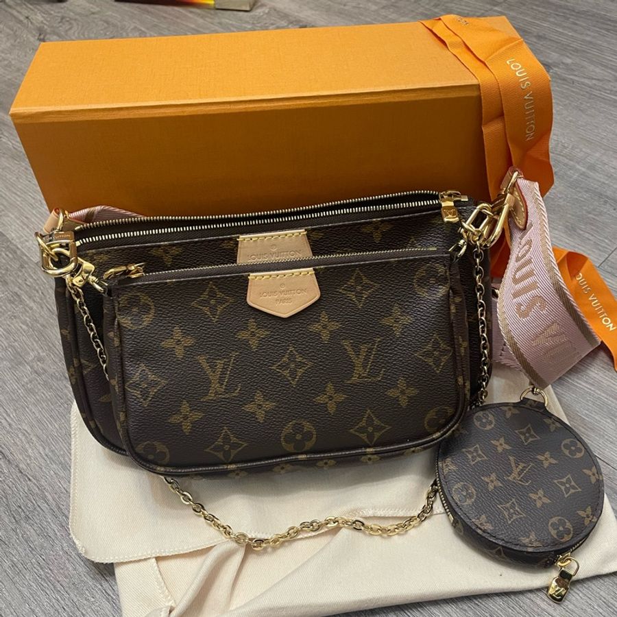 LV 5合ㄧ麻將包 M44840 買回來沒使用過 放衣櫥內-0
