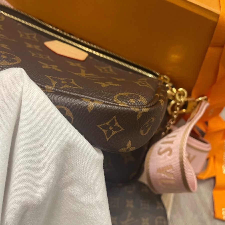 LV 5合ㄧ麻將包 M44840 買回來沒使用過 放衣櫥內-21