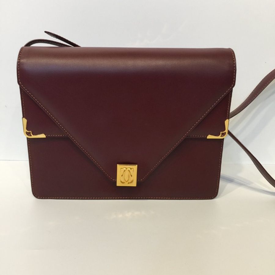 Cartier 卡地亞 經典酒紅色 全皮信封式 方型斜背包-1