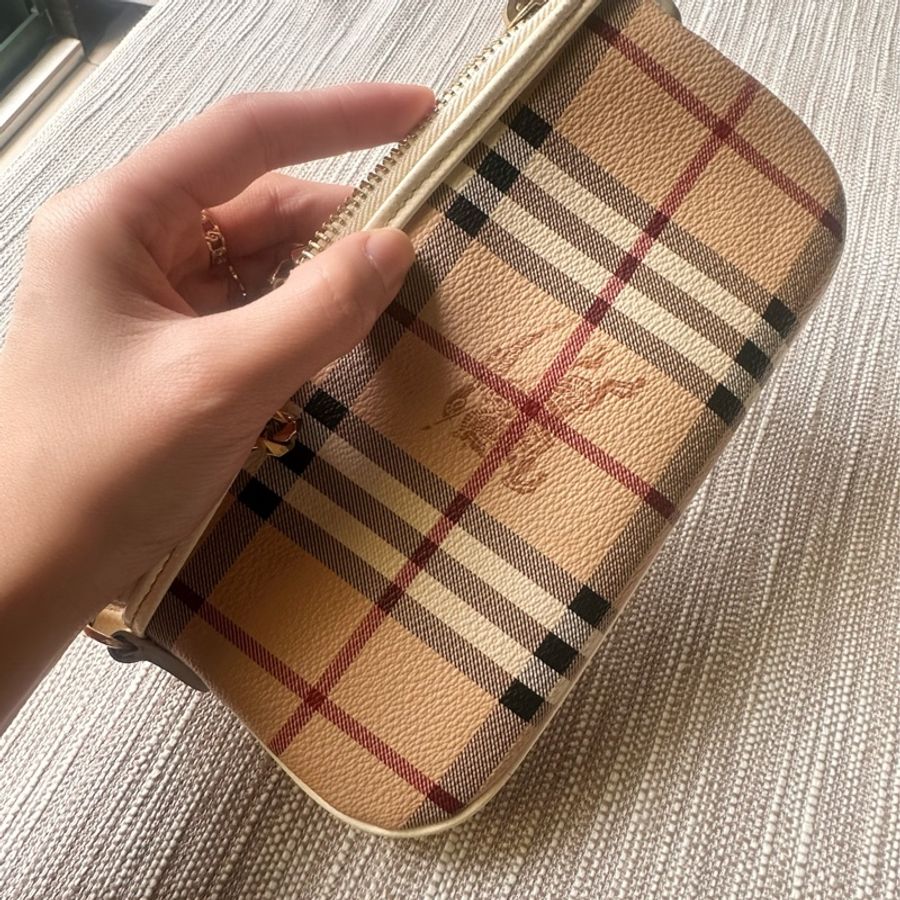Burberry 經典戰馬格紋金屬小牛皮飾邊鍊帶掛腕/手拿晚宴包-3