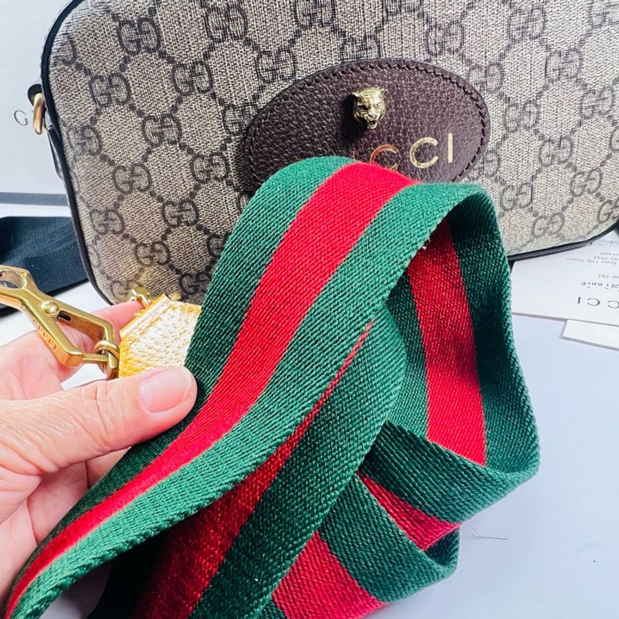 Gucci虎頭相機包-25