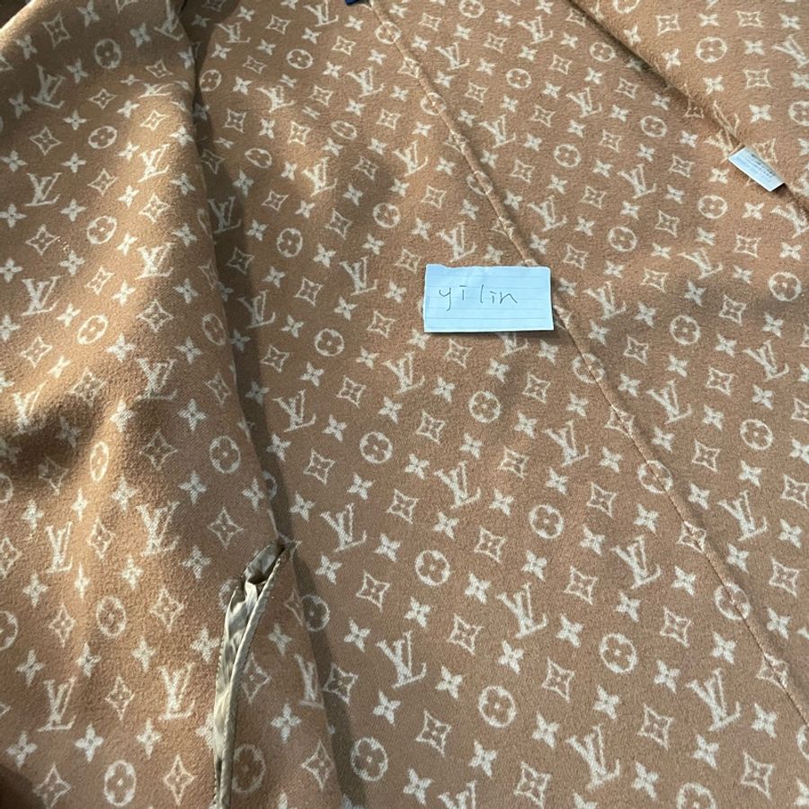 ❌已售出❌LV字樣 羊毛大衣連帽外套-26
