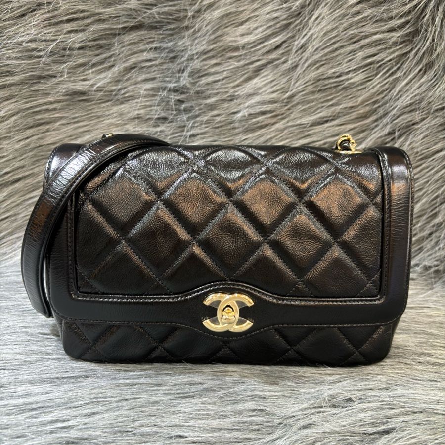 CHANEL 黑色 亮牛皮 菱格紋 金鍊 斜背包 相機包 肩背包 單蓋 輕量 COCO 23-1