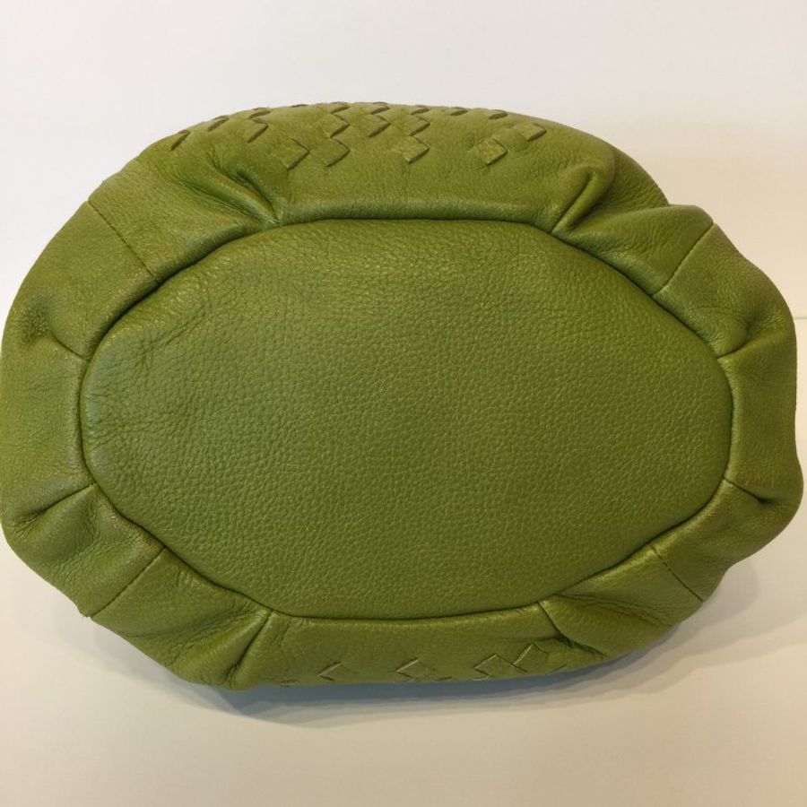 Bottega Veneta  抹茶綠色全皮編織肩背包 /側肩包 /水桶包-7