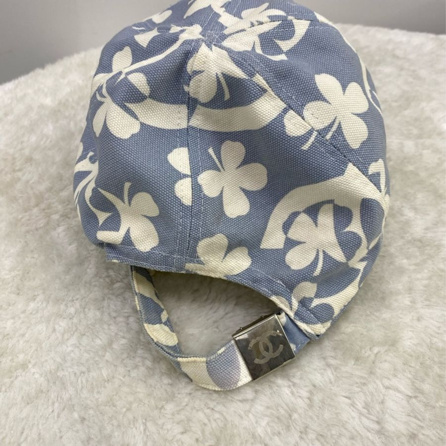 Chanel Cap-8