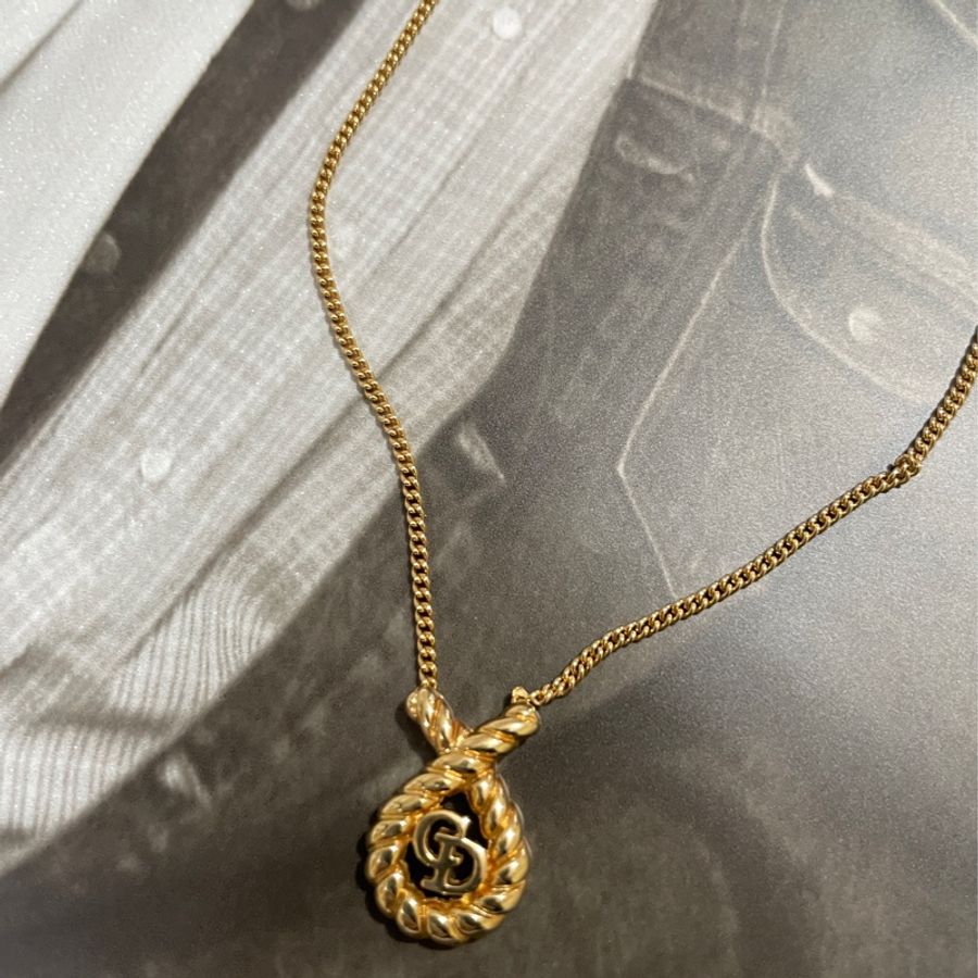 Christian Dior Necklace-4